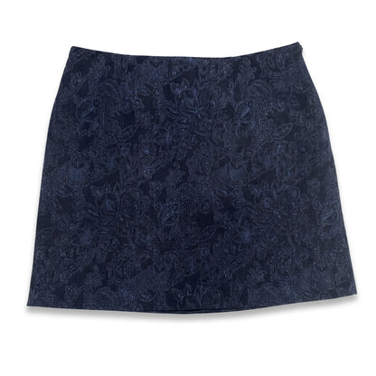 Minigonna svasata artigianale da donna in denim blu a fantasia
